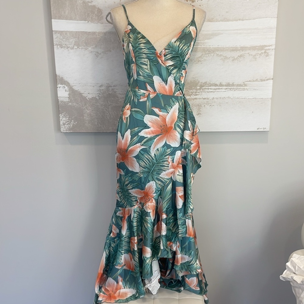 Luxxel Tropical Print Ruffle Wrap hi-low mermaid dress - Picture 2 of 7